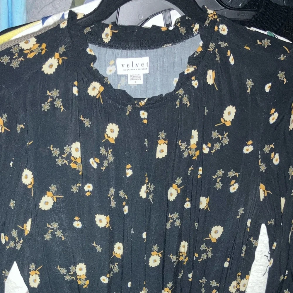 Velvet by Graham & Spencer Black Dress with Yellow Floral Pattern - Picture 8 of 11